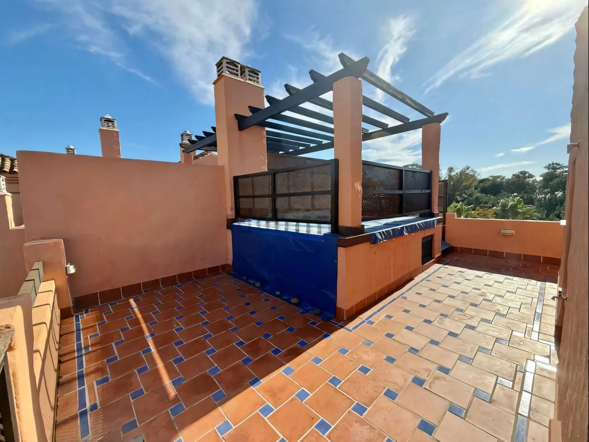 5 bedroom Apartments for sale in Nueva Milla de Oro – R5258740