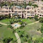 Apartamentos de 2 dormitorios en venta en Hacienda del Sol – R5182555