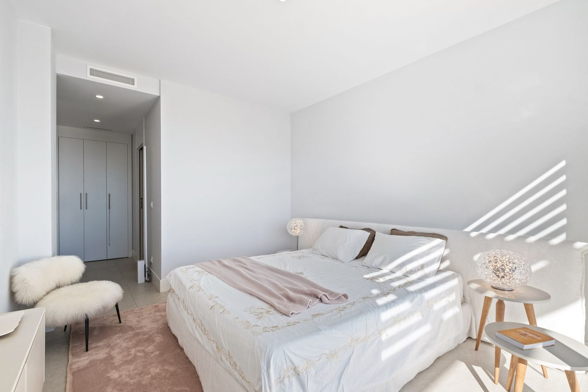 2 bedroom Apartments for sale in La Quinta – R5253316