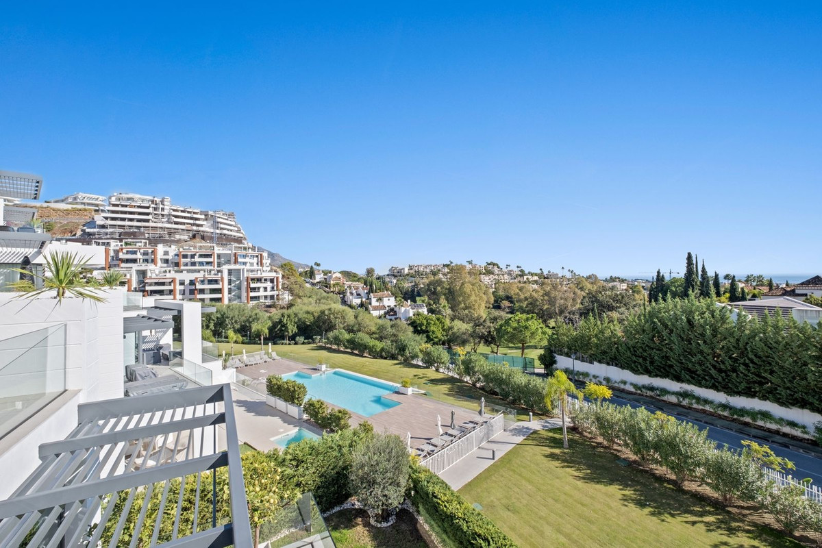 2 bedroom Apartments for sale in La Quinta – R5253316