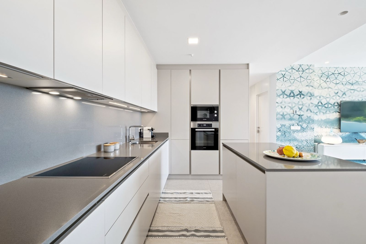 2 bedroom Apartments for sale in La Quinta – R5253316