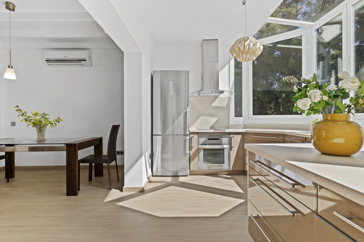 2 bedroom Townhouses for sale in Calahonda – R5177923