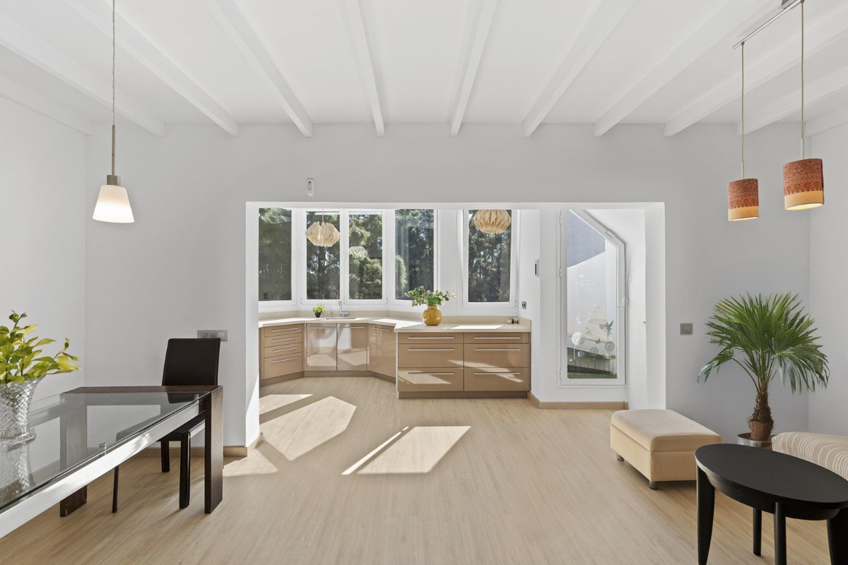 2 bedroom Townhouses for sale in Calahonda – R5177923