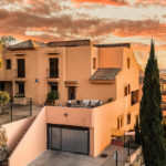 4 bedroom Semi-detached for sale in Riviera del Sol – R5288242