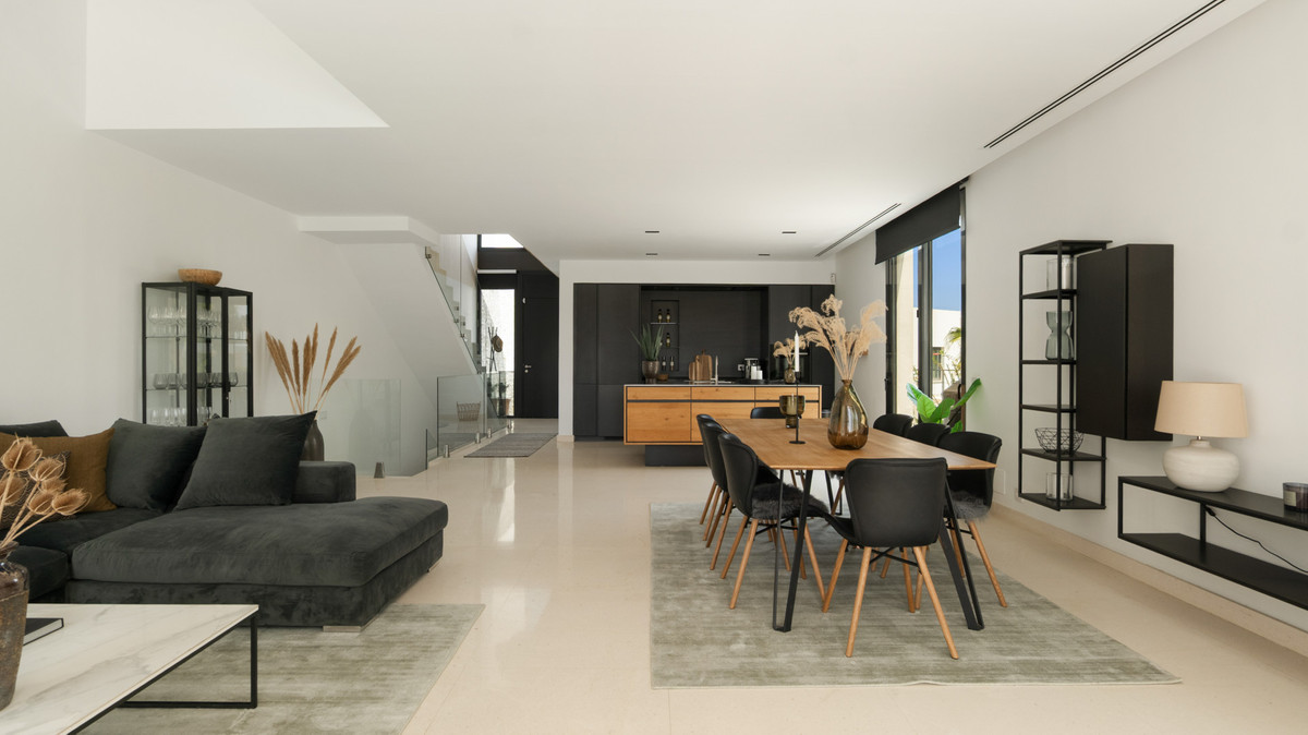 Pareados de 5 dormitorios en venta en Cabopino – R5064280 Pareados de 5 dormitorios en venta en Cabopino – R5064280