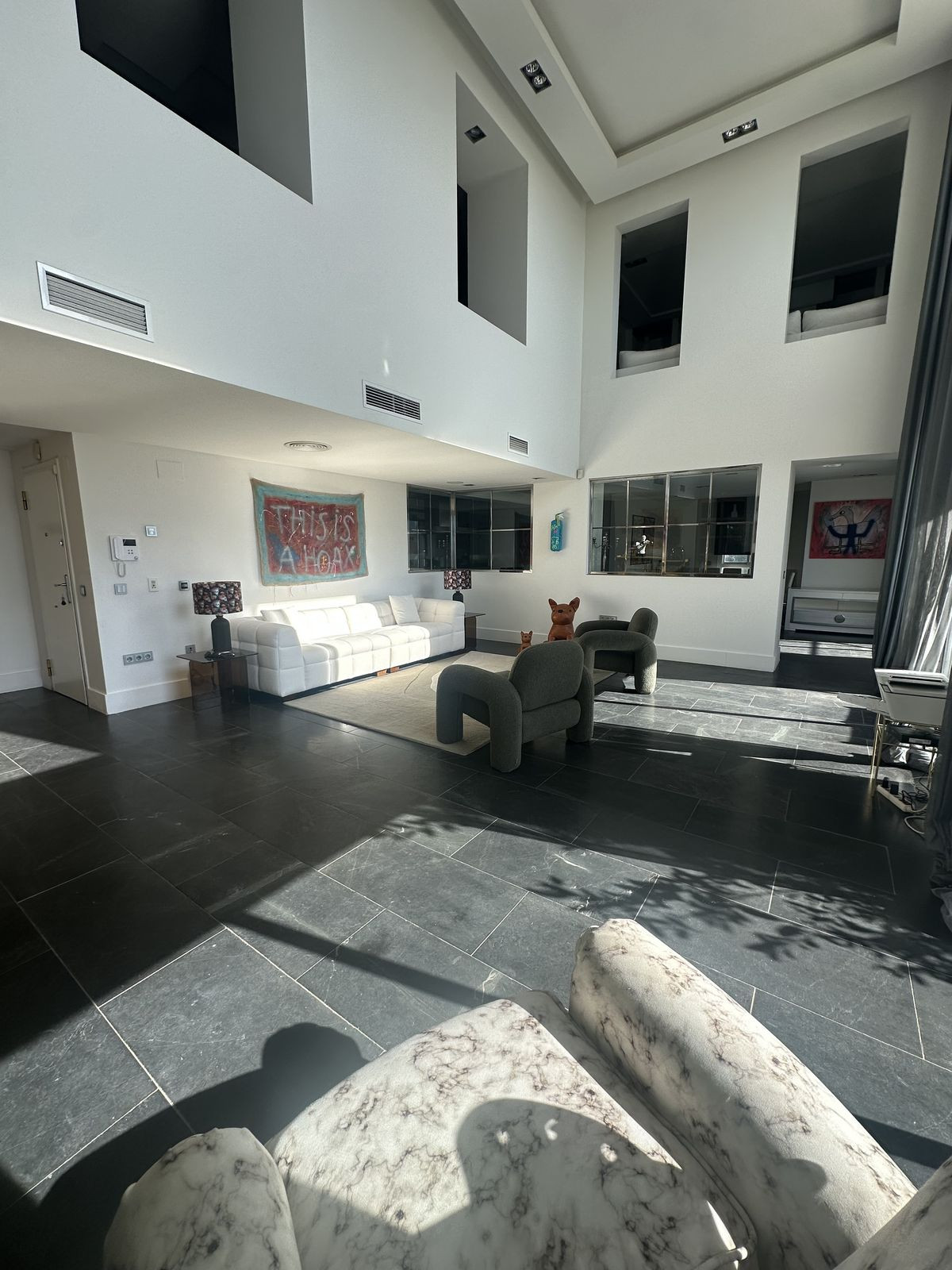 3 bedroom Apartments for sale in Marbella – R5271733