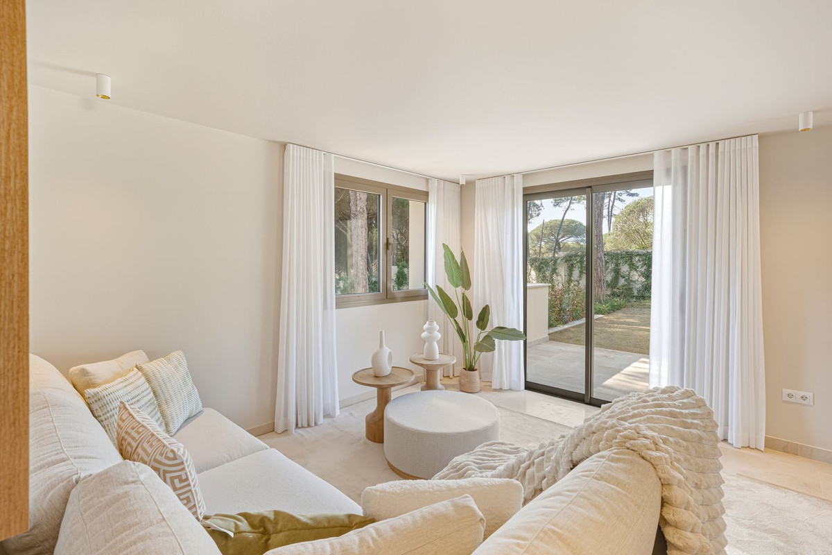 4 bedroom Villas for sale in Hacienda Las Chapas – R5288593 4 bedroom Villas for sale in Hacienda Las Chapas – R5288593