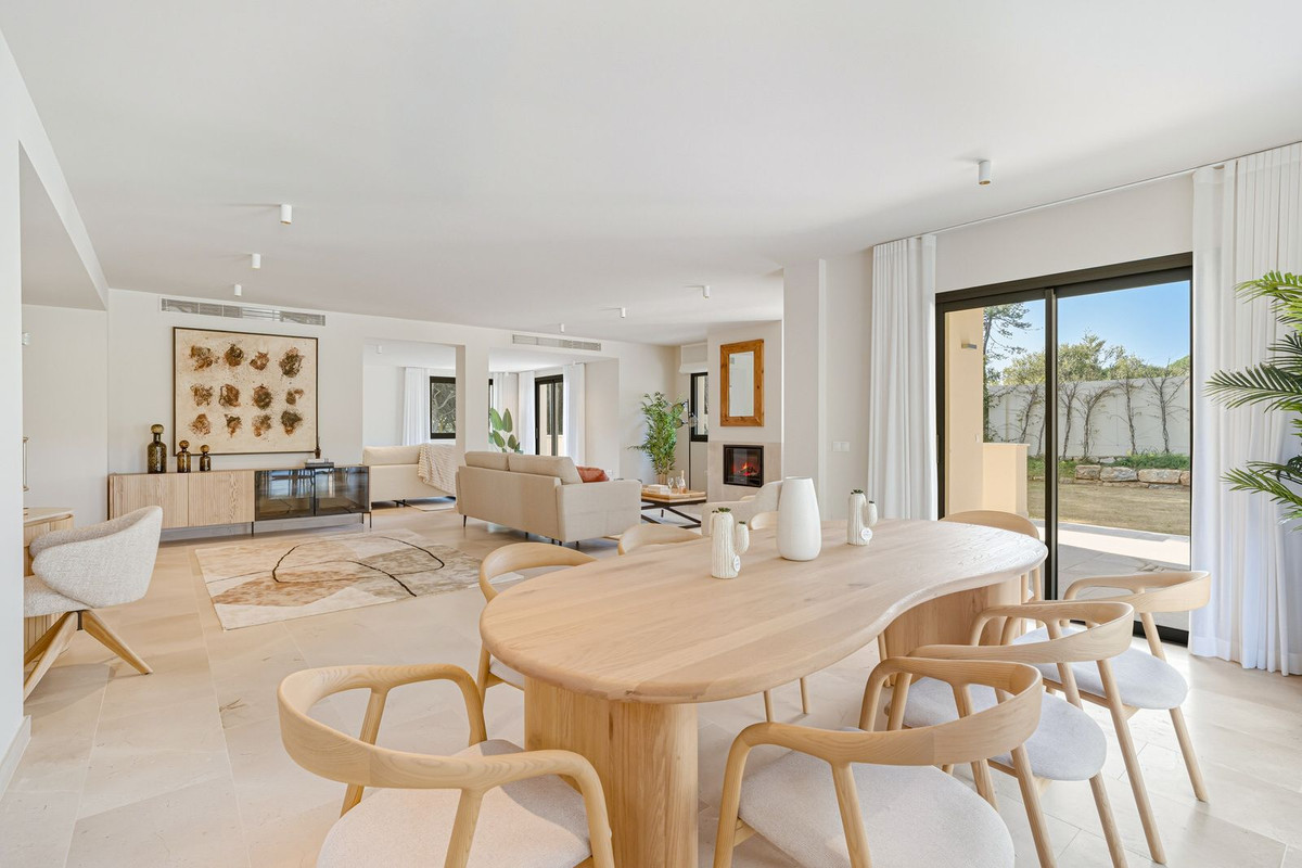 4 bedroom Villas for sale in Hacienda Las Chapas – R5288593 4 bedroom Villas for sale in Hacienda Las Chapas – R5288593