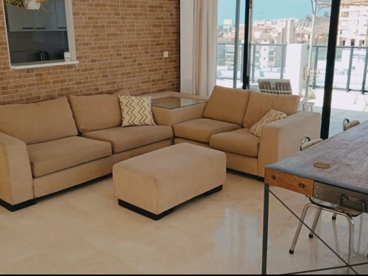 2 bedroom Penthouses for sale in Riviera del Sol – R5237209