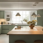 8 bedroom Villas for sale in Marbella – R5255524