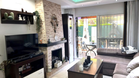 Apartamentos de 2 dormitorios en venta en Calahonda – R5184979