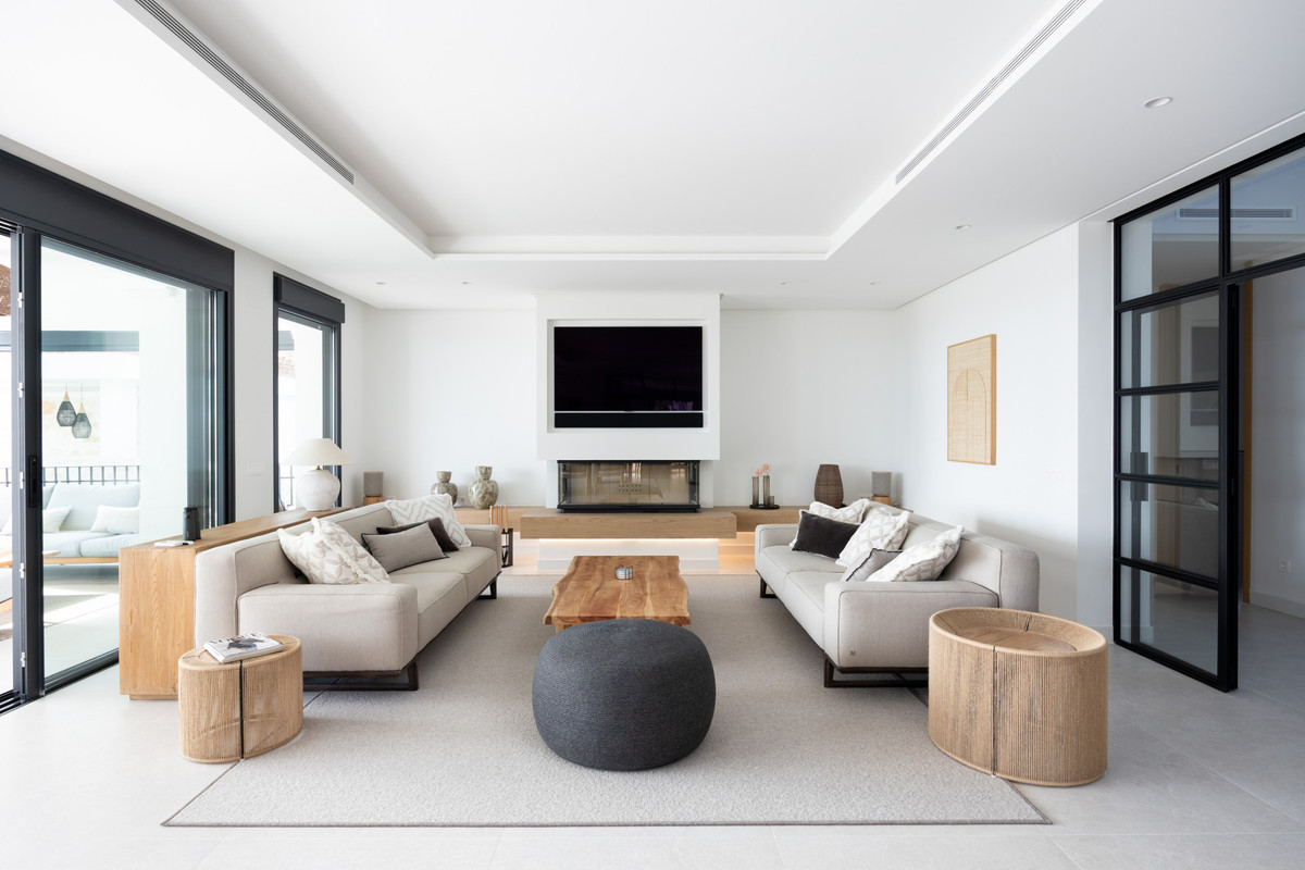 4 bedroom Villas for sale in Los Flamingos – R5293273 4 bedroom Villas for sale in Los Flamingos – R5293273