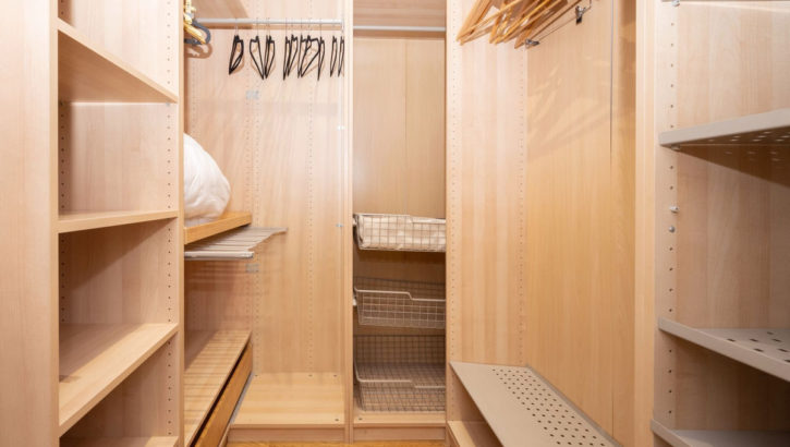 2 bedroom Apartments for sale in Marbella – R5121901 in 