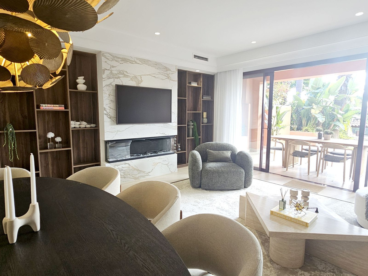 4 bedroom Semi-detached for sale in Milla de Oro – R5288776