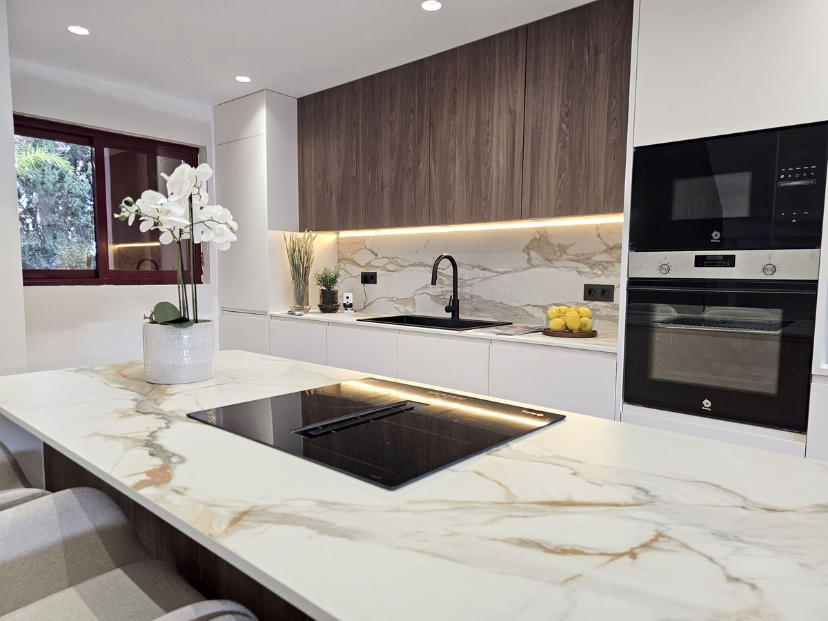 4 bedroom Semi-detached for sale in Milla de Oro – R5288776