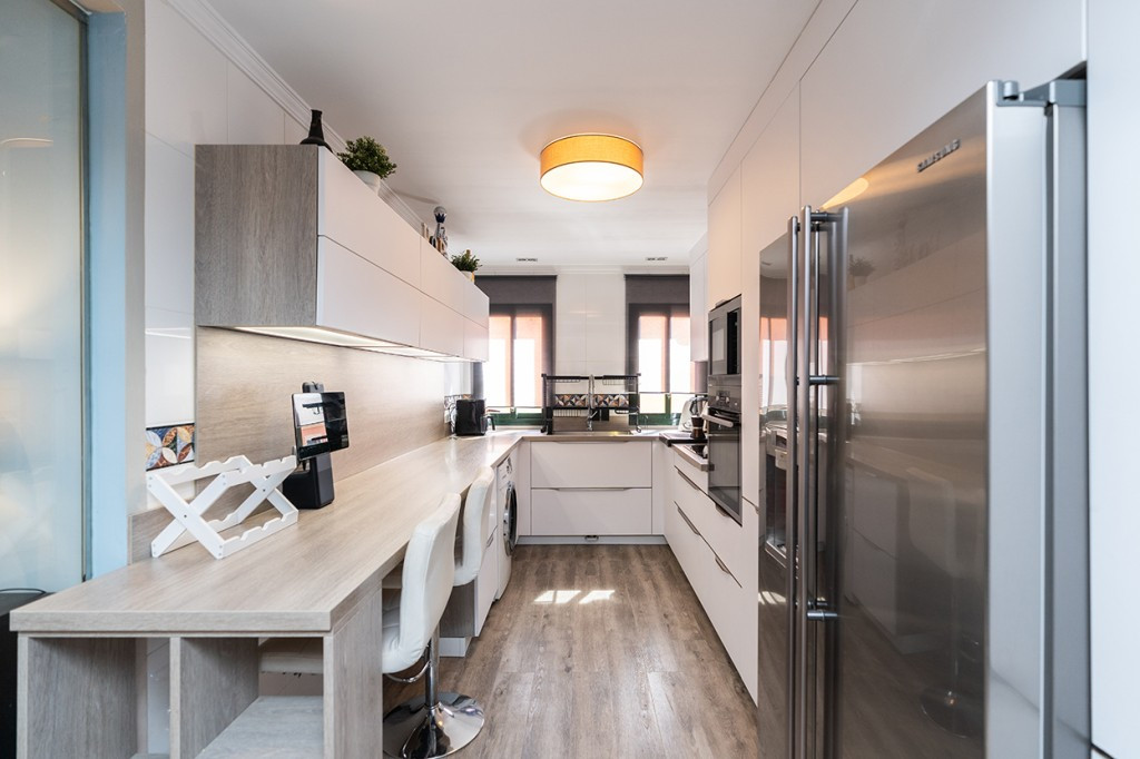 3 bedroom Apartments for sale in Elviria – R5172871