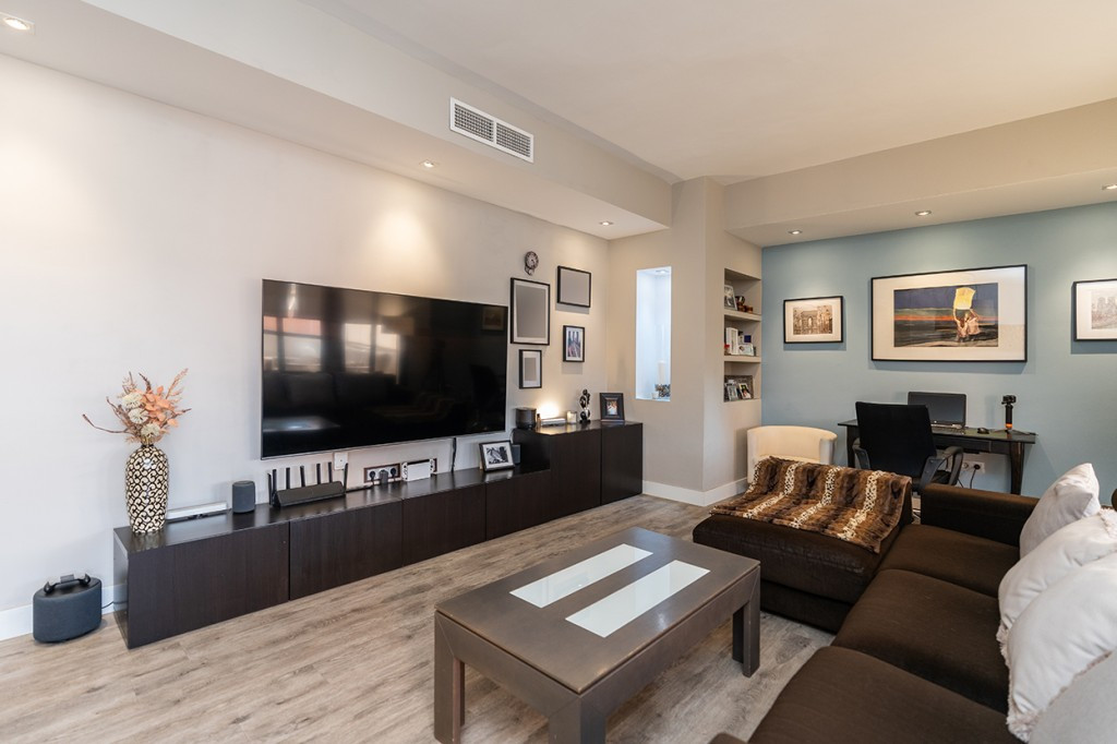 3 bedroom Apartments for sale in Elviria – R5172871