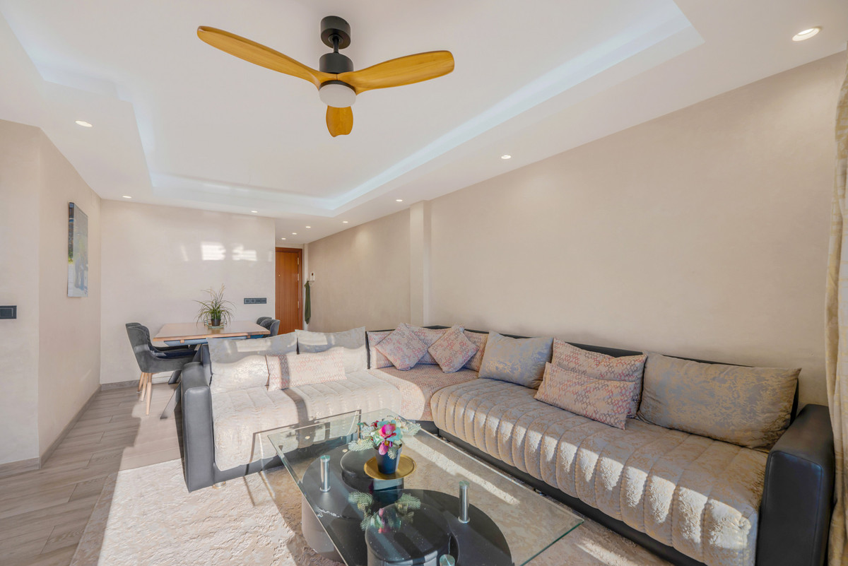 3 bedroom Penthouses for sale in Marbella – R5234131