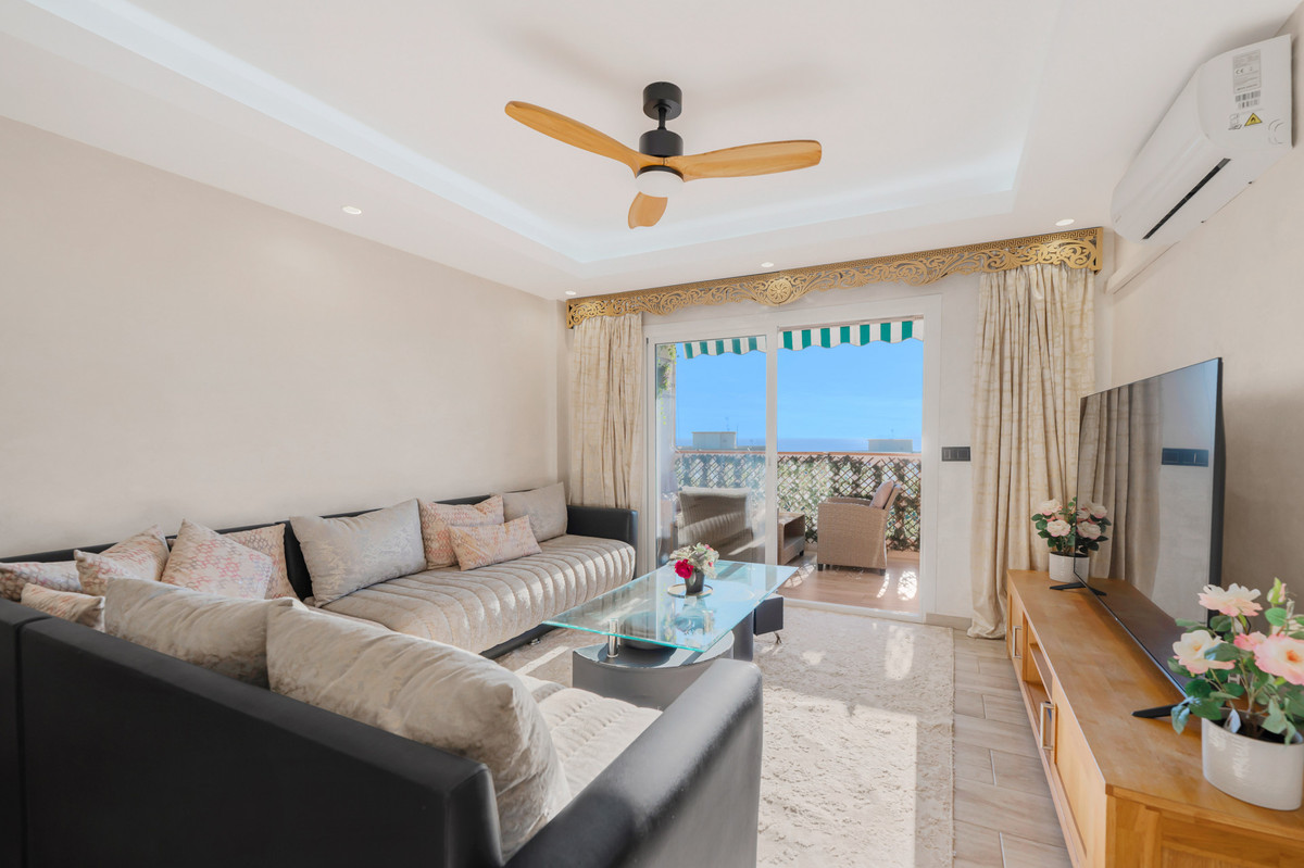 3 bedroom Penthouses for sale in Marbella – R5234131