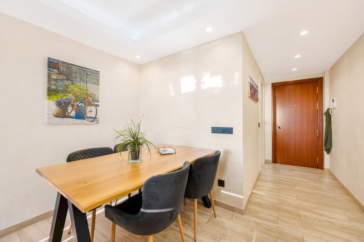 3 bedroom Penthouses for sale in Marbella – R5234131