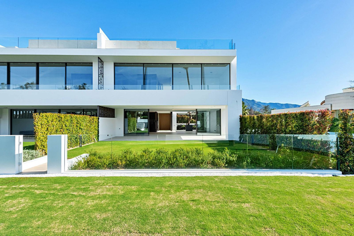 3 bedroom Semi-detached for sale in Milla de Oro – R5151622