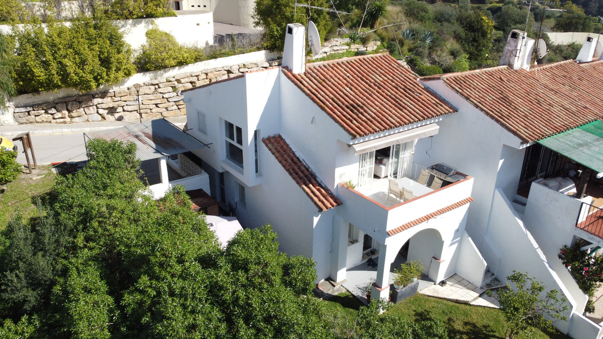 3 bedroom Townhouses for sale in Nueva Milla de Oro – R5263552