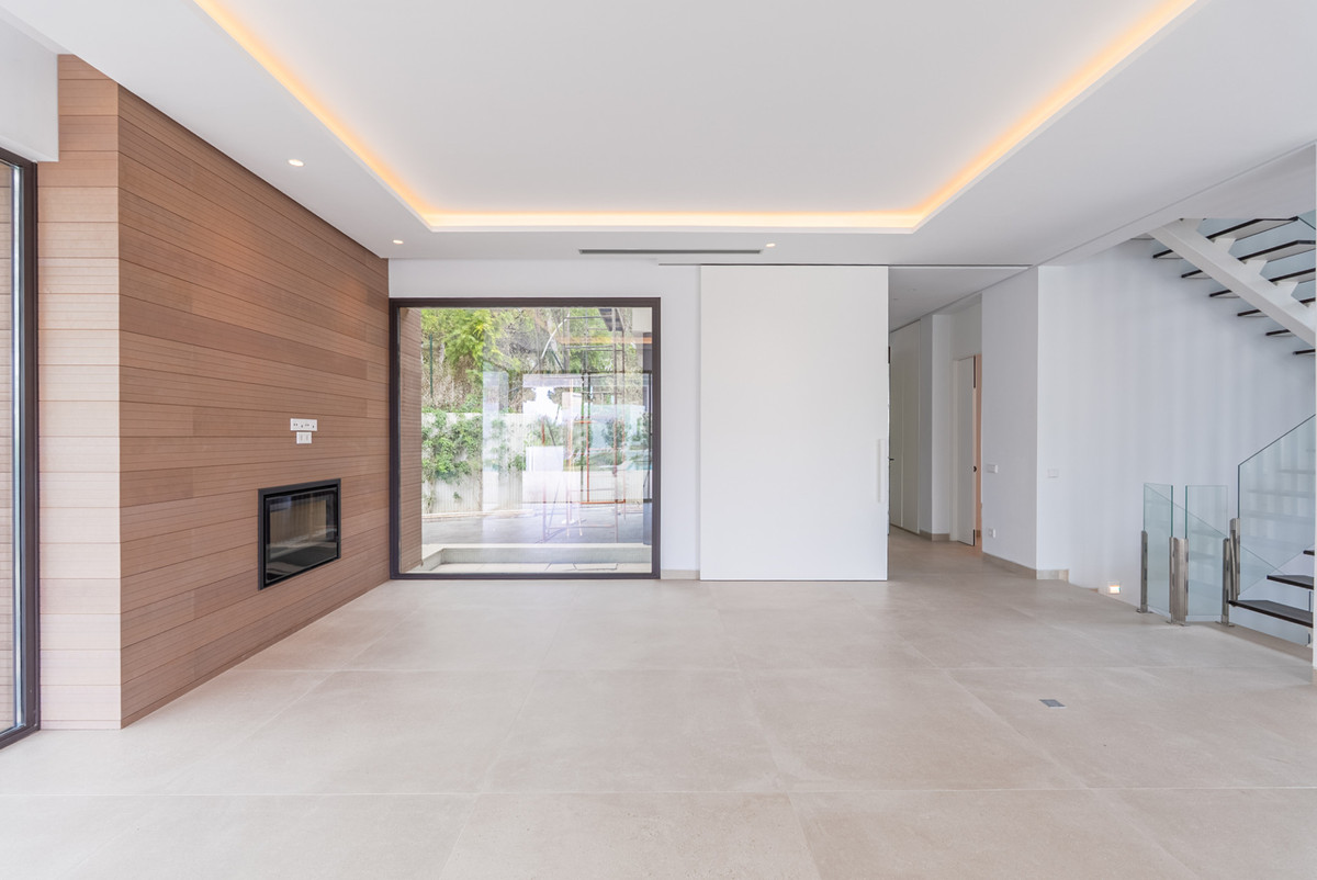 4 bedroom Villas for sale in Marbella – R5195698 4 bedroom Villas for sale in Marbella – R5195698