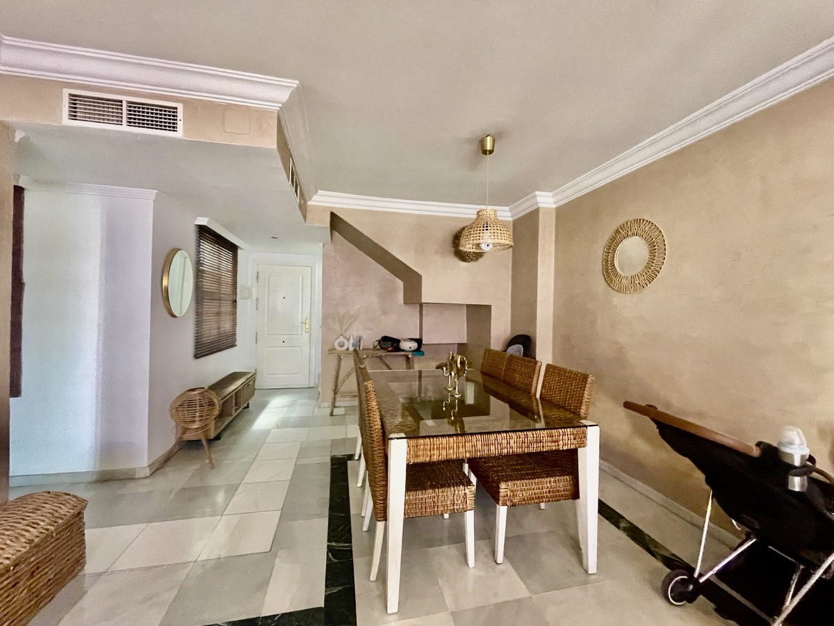 3 bedroom Apartments for sale in Milla de Oro – R4694791 3 bedroom Apartments for sale in Milla de Oro – R4694791