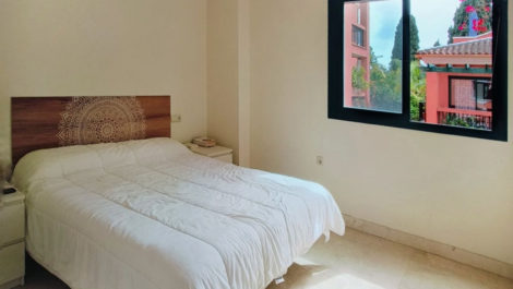 2 bedroom Apartments for sale in Marbesa – R5024332