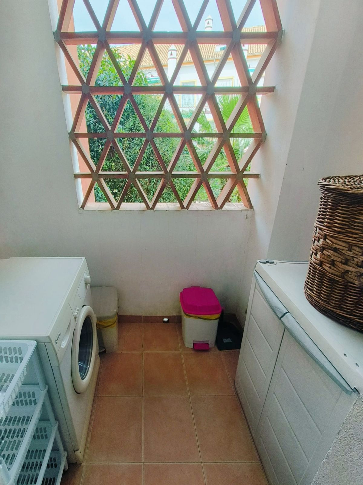 2 bedroom Apartments for sale in Marbesa – R5024332