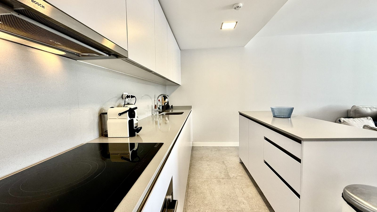 3 bedroom Apartments for sale in La Cala de Mijas – R5264209