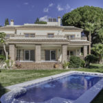 4 bedroom Villas for sale in El Rosario – R5250064