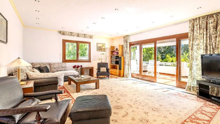 5 bedroom Villas for sale in Atalaya – R5194201 in 