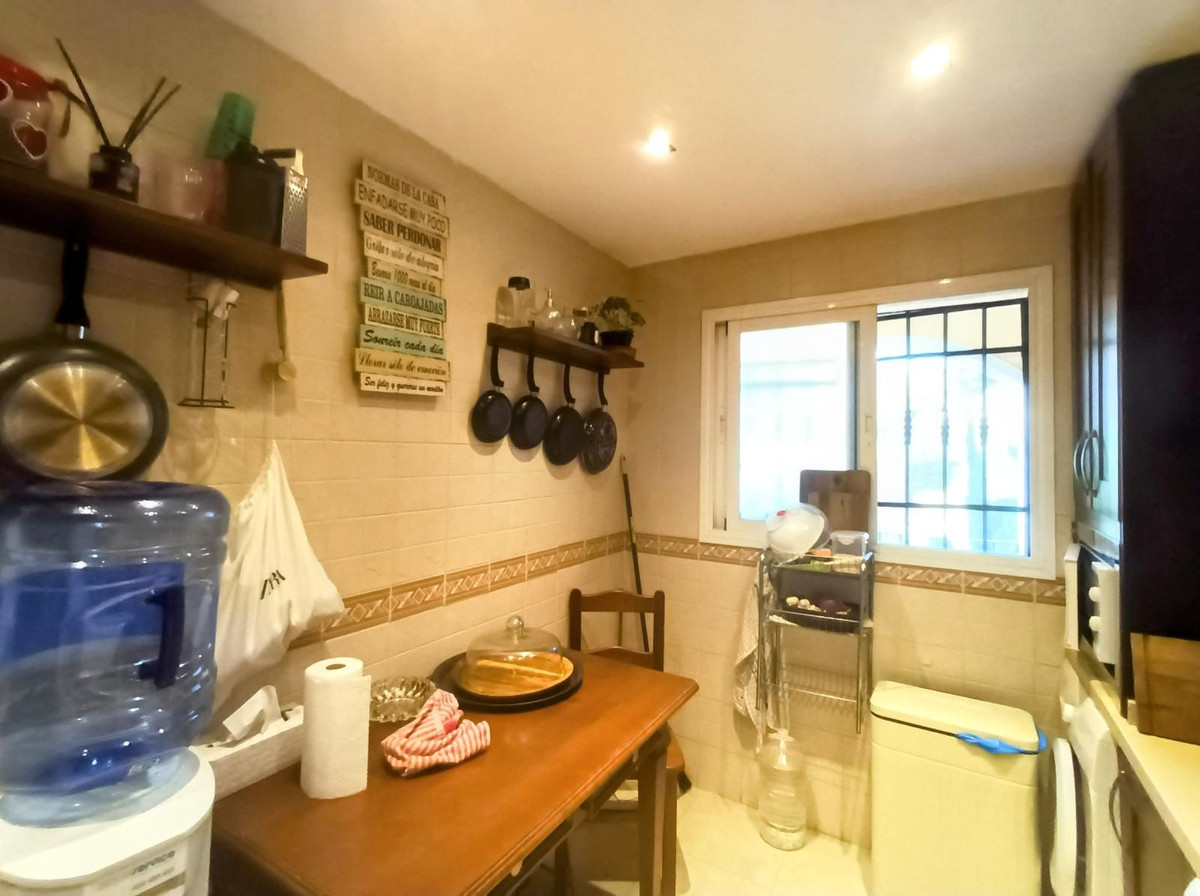 2 bedroom Apartments for sale in Riviera del Sol – R5179249