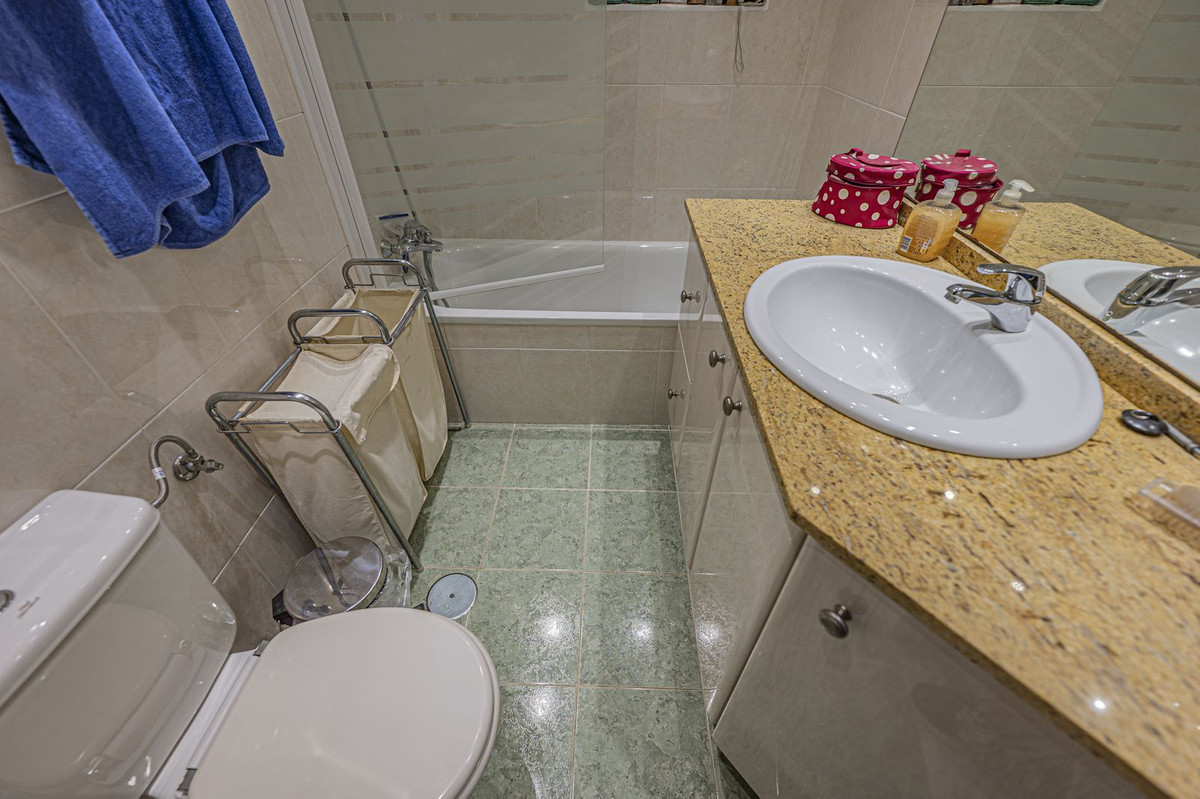 5 bedroom Townhouses for sale in Marbella – R5223274