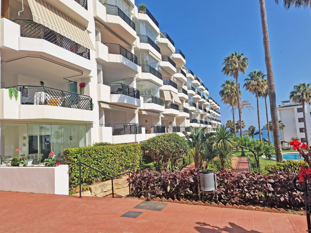 2 bedroom Apartments for sale in Calahonda – R5164075