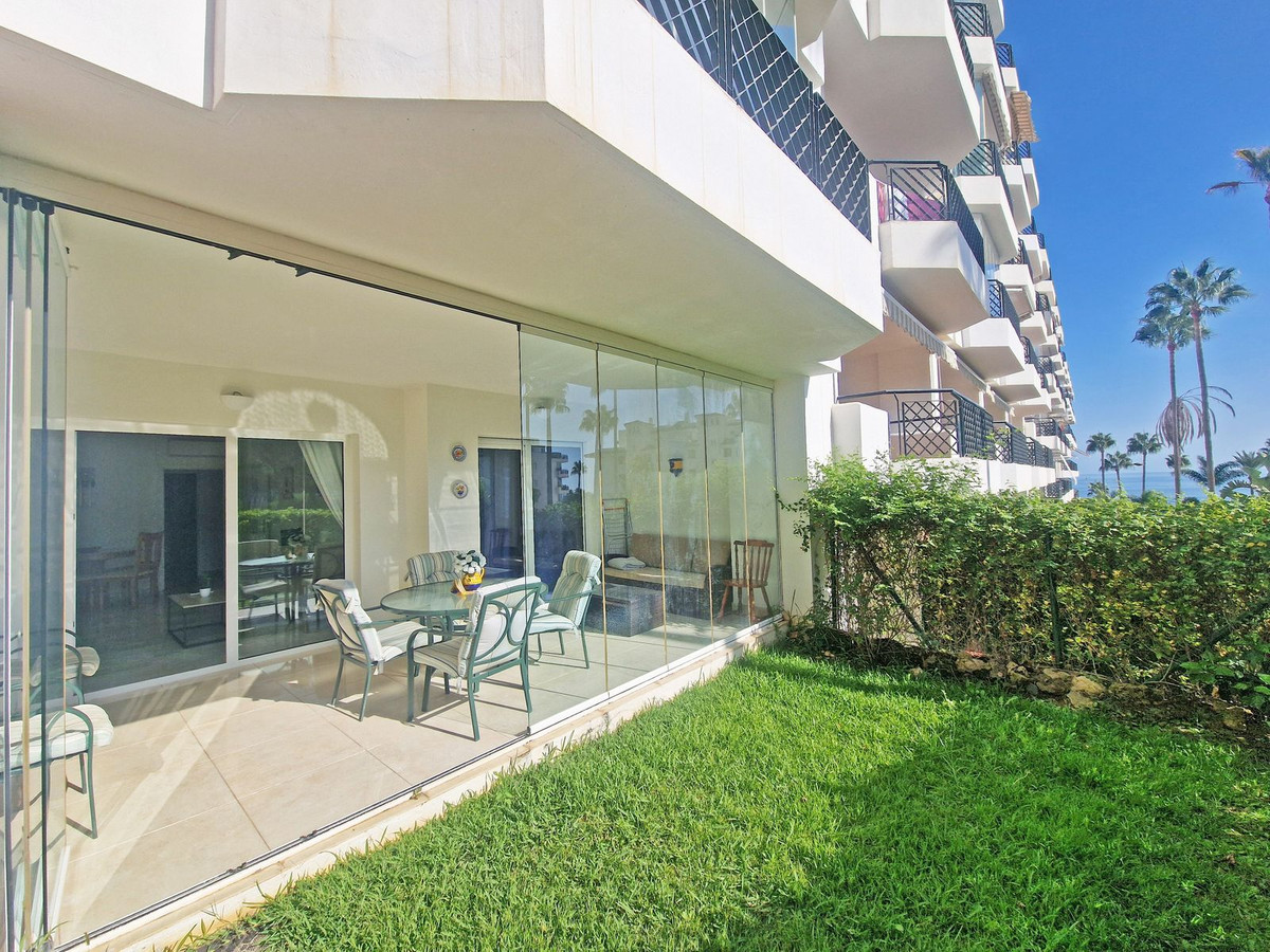 2 bedroom Apartments for sale in Calahonda – R5164075