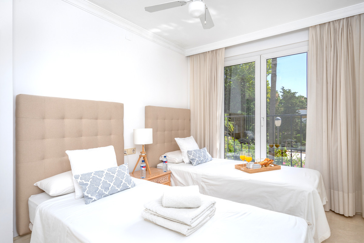 3 bedroom Apartments for sale in Milla de Oro – R5061232