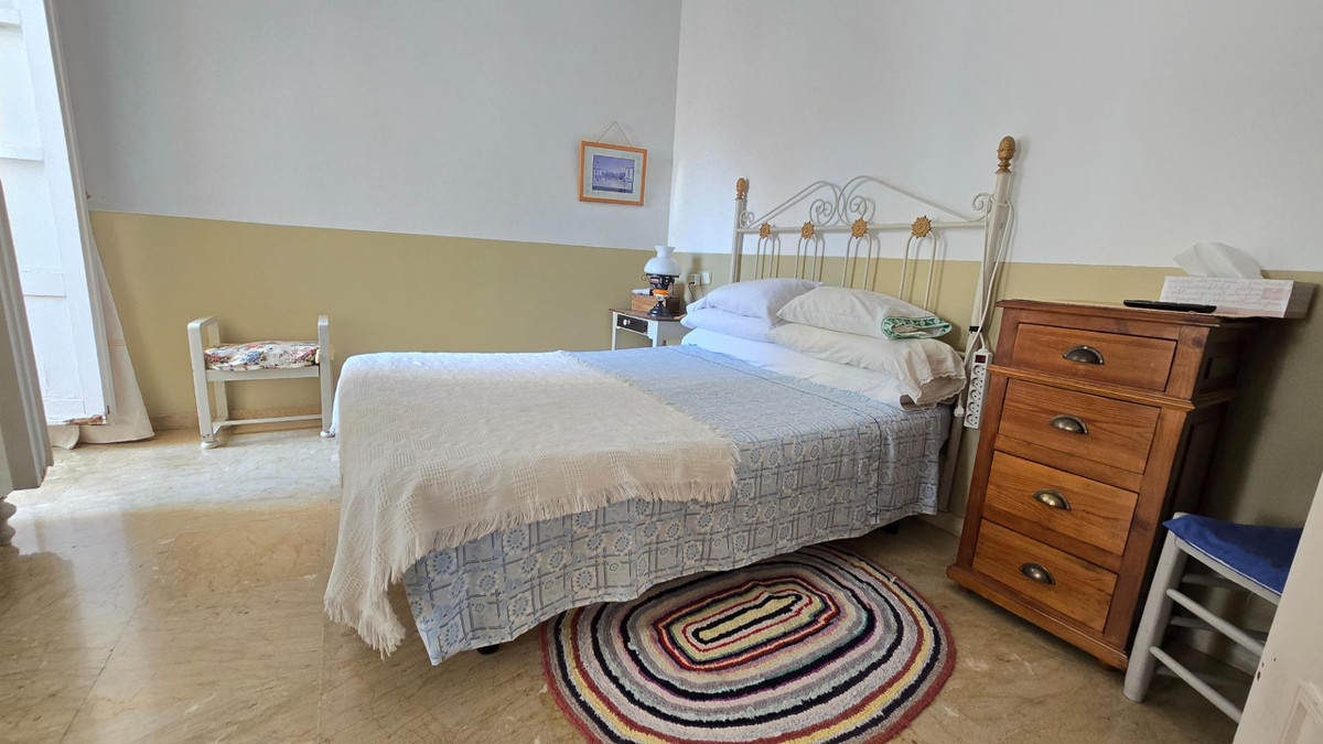 3 bedroom Townhouses for sale in Marbella – R5245414