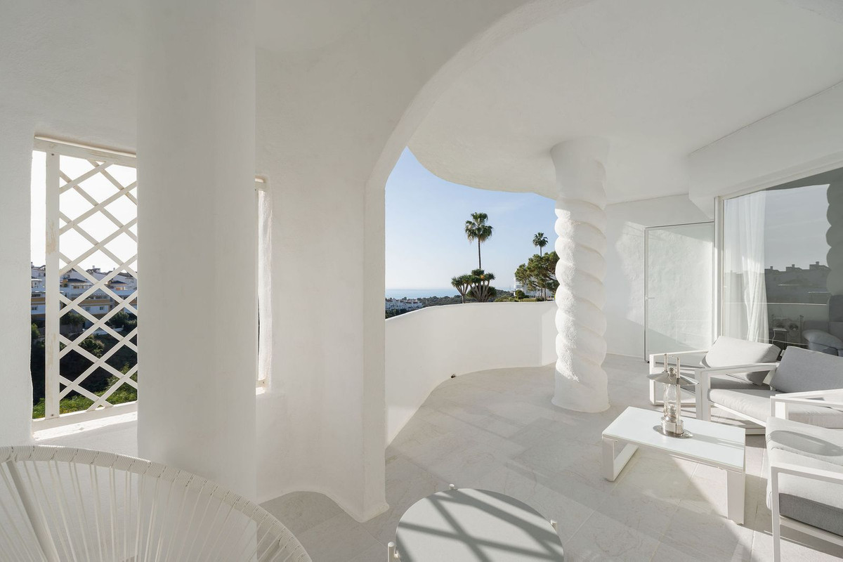 3 bedroom Apartments for sale in Calahonda – R5252902