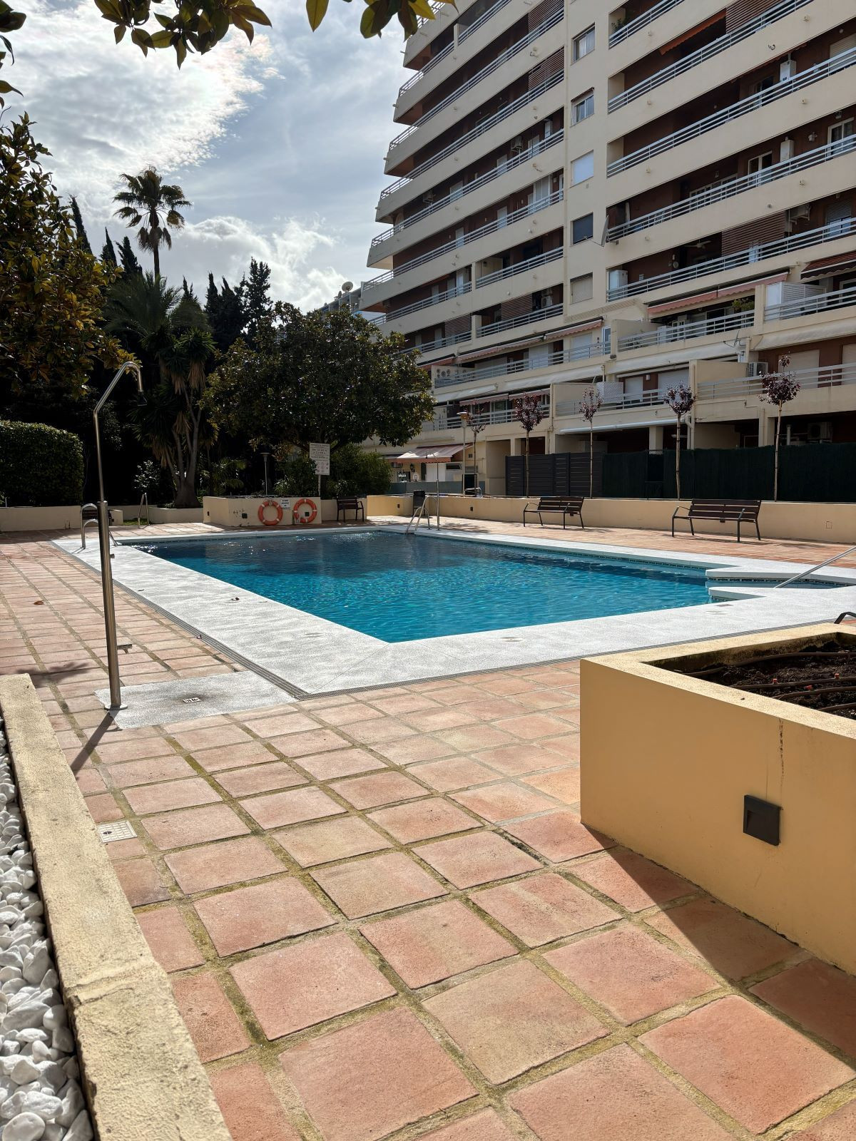3 bedroom Apartments for sale in Marbella – R5287936