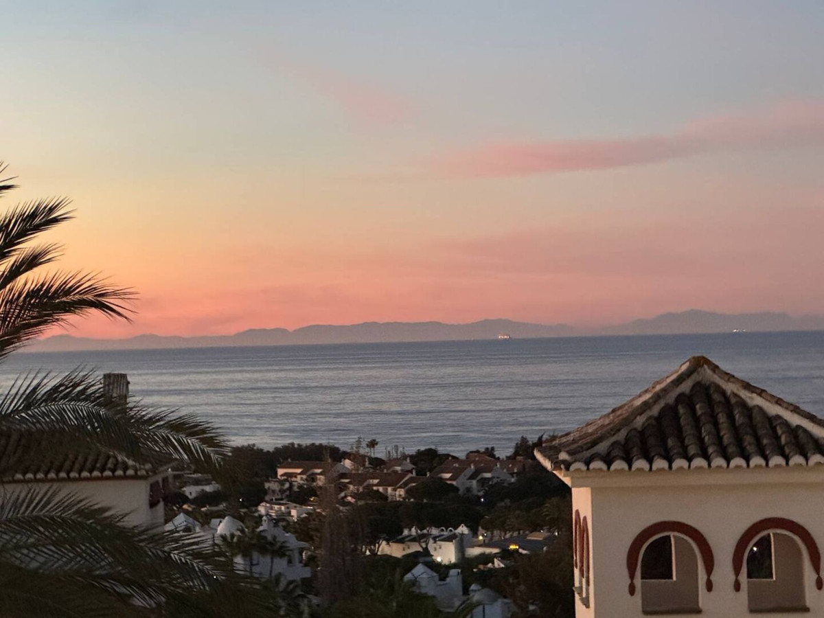 2 bedroom Penthouses for sale in Marbella – R5272765