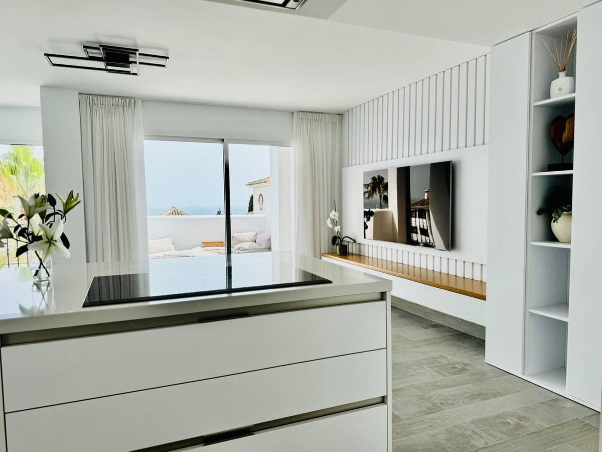 2 bedroom Penthouses for sale in Marbella – R5272765