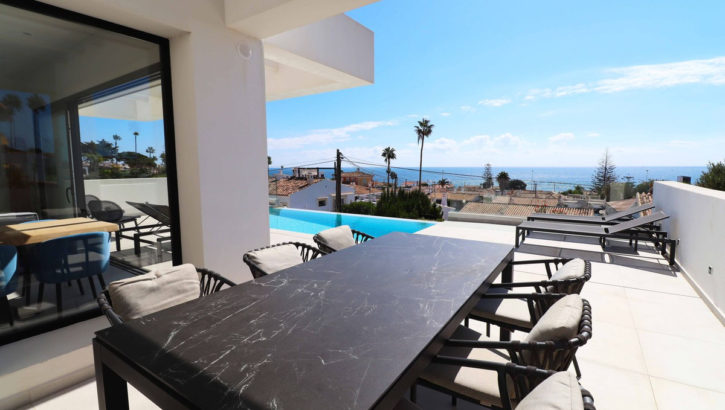 Villas de 5 dormitorios en venta en La Cala de Mijas – R5181388 en 