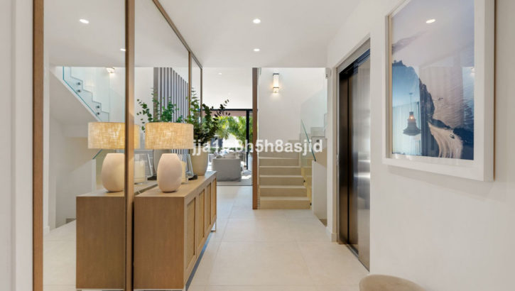 Pareados de 4 dormitorios en venta en Sierra Blanca – R5264362 Pareados de 4 dormitorios en venta en Sierra Blanca – R5264362 en