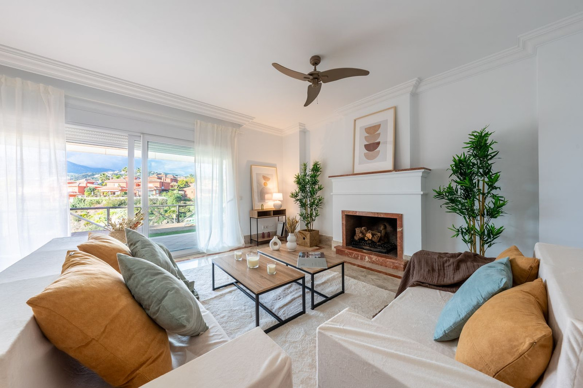 3 bedroom Semi-detached for sale in Santa Clara – R5257933