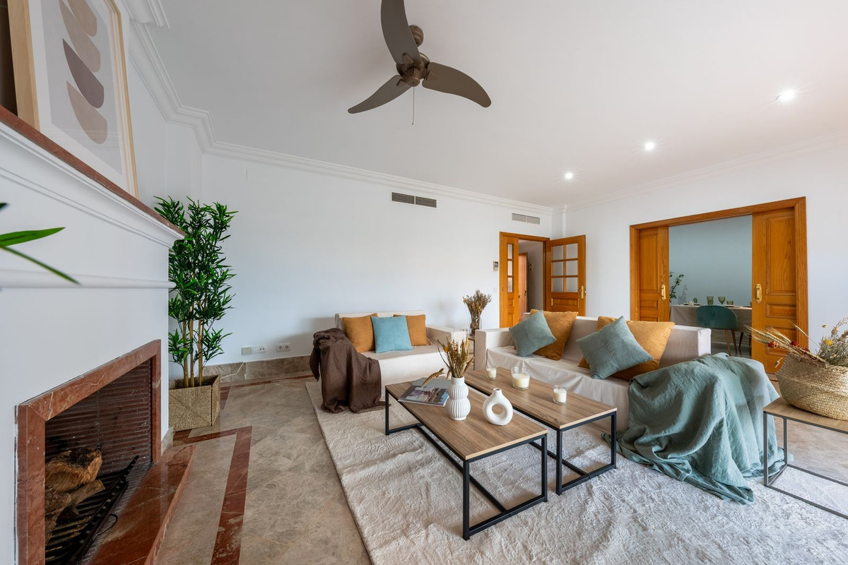 3 bedroom Semi-detached for sale in Santa Clara – R5257933