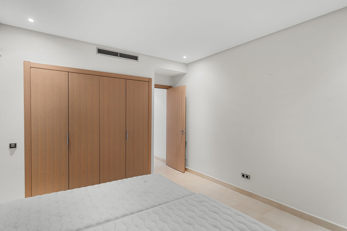 2 bedroom Apartments for sale in Milla de Oro – R5274760