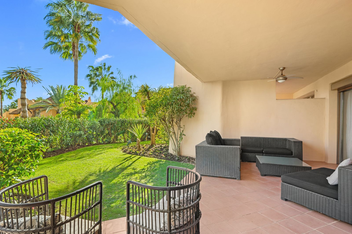 2 bedroom Apartments for sale in Milla de Oro – R5274760