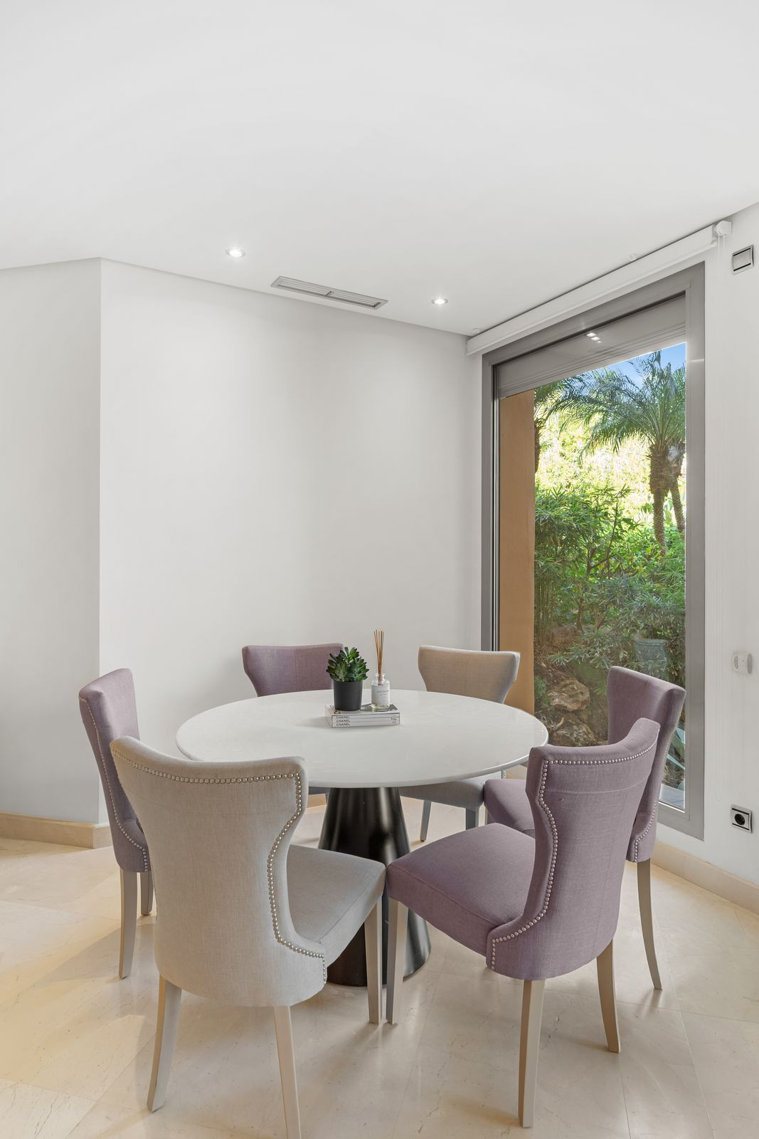 2 bedroom Apartments for sale in Milla de Oro – R5274760